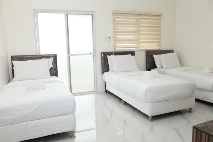 هتل Centtro Residences