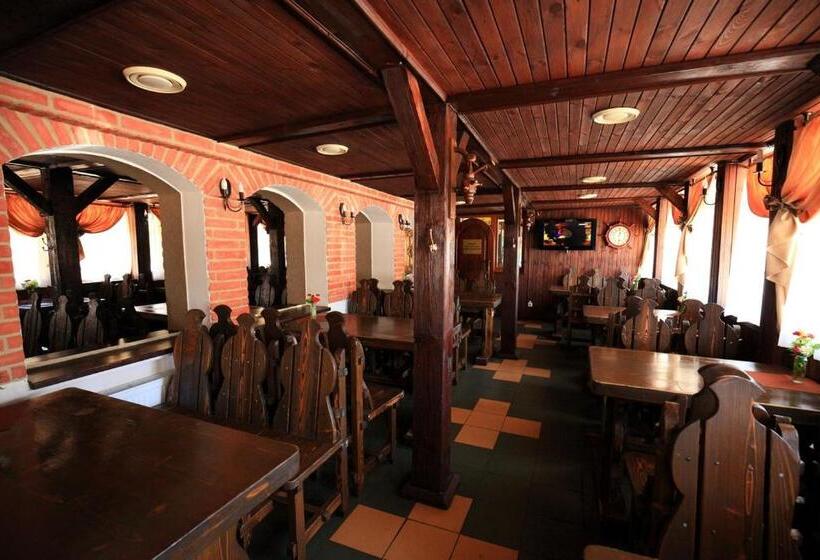 فندق Medzhybozhskiy Zamok