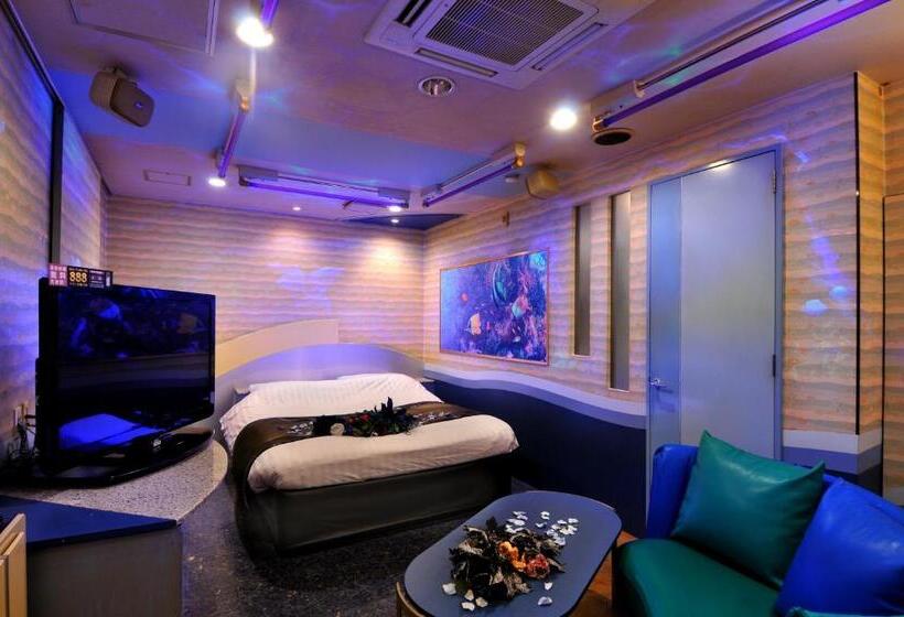 בית מלון כפרי The Graf Matsubara