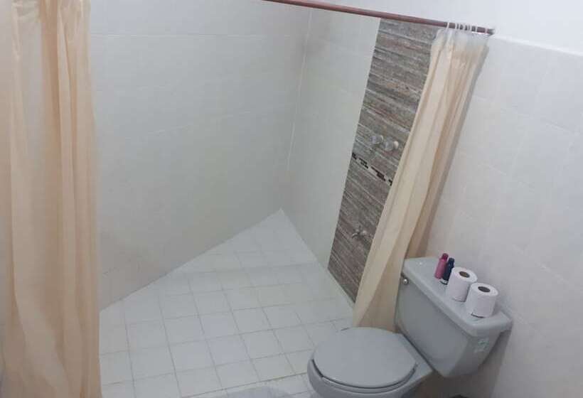 هتل Posada Del Brujo