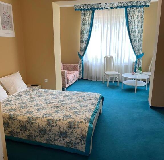 فندق Provans