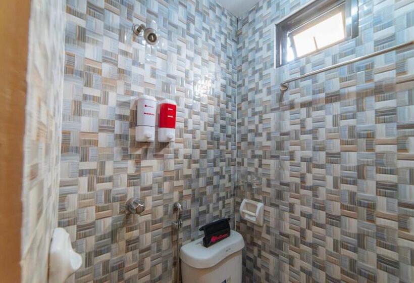 هتل Reddoorz At San Antonio Binan Laguna