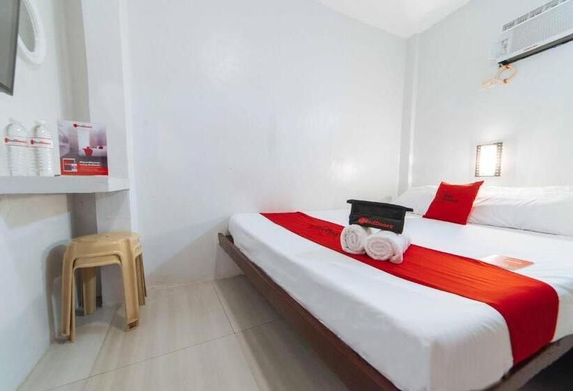 هتل Reddoorz At San Antonio Binan Laguna