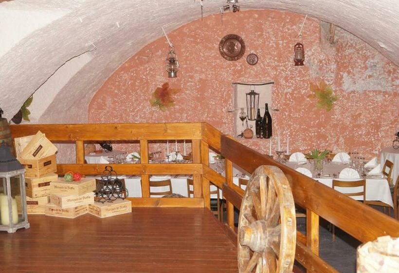 فندق Restaurant Kreuz