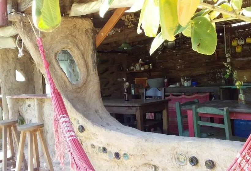 پانسیون Mama Killa Neptunia Eco Hostel