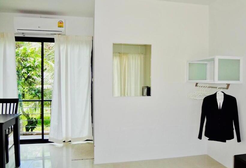 ペンション Wassana Sitdharma Guesthouse