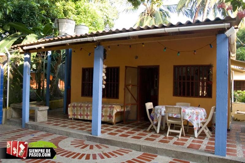 هاستل Hostal Roldan