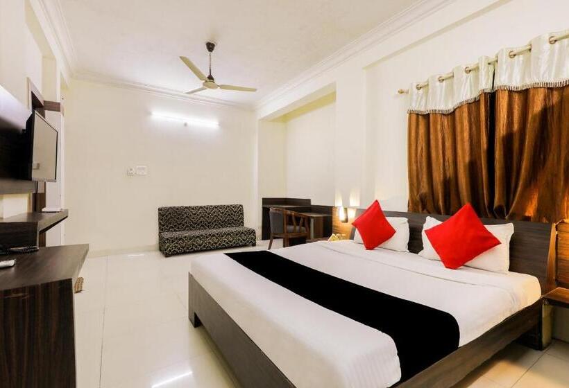 Collection O 3761 Hotel Shree Datta