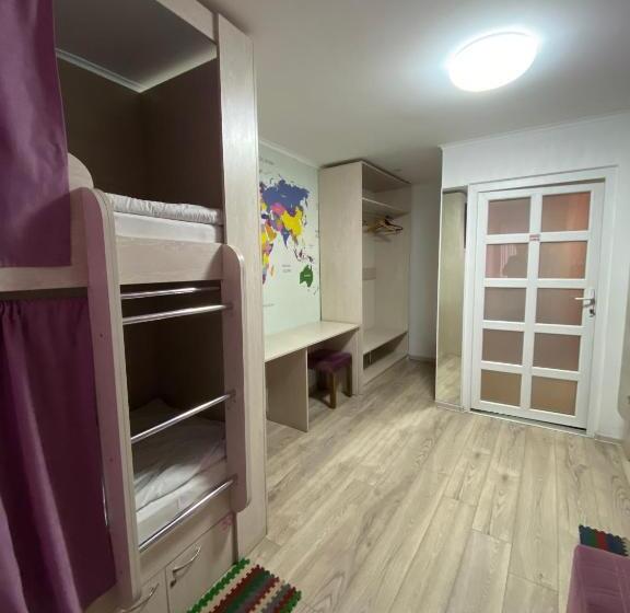 Hostel Zolota Nyva