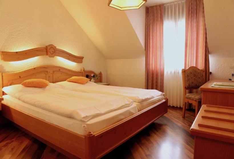 호텔 Restaurant Weisses Kreuz