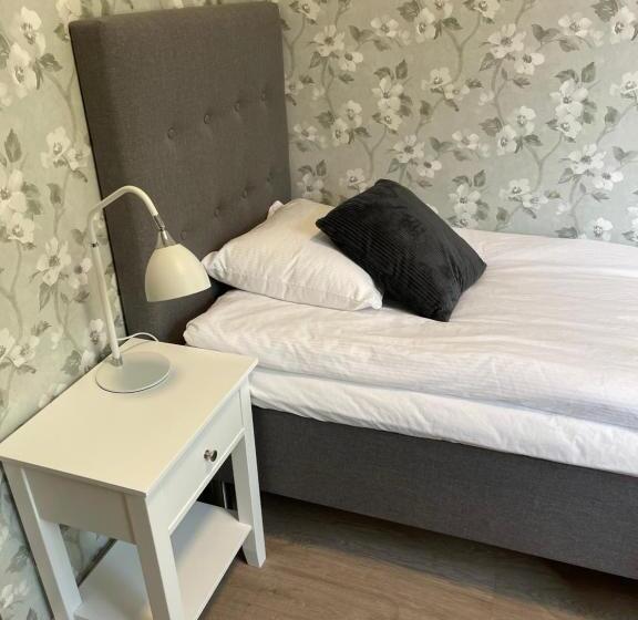 בית מלון כפרי L Luspen