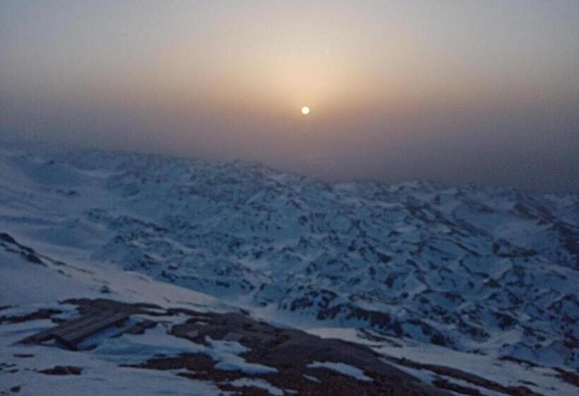 مُتل Nemrut Dağı Işik Pansi̇on