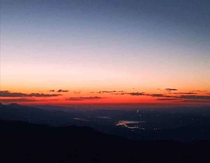 مُتل Nemrut Dağı Işik Pansi̇on