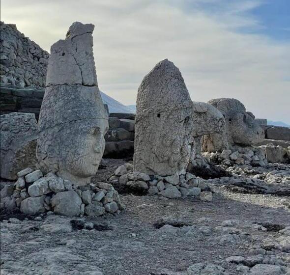 مُتل Nemrut Dağı Işik Pansi̇on