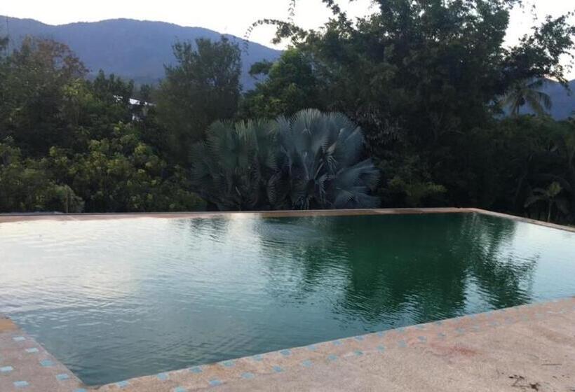 פנסיון Bed & Breakfast Chiang Rai