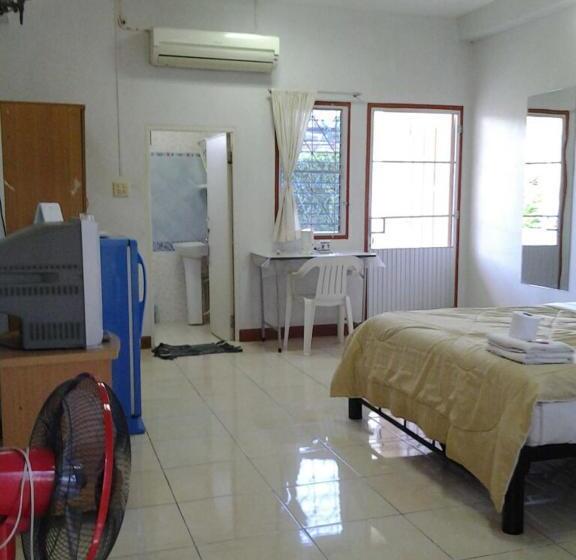 Pikul Apartment