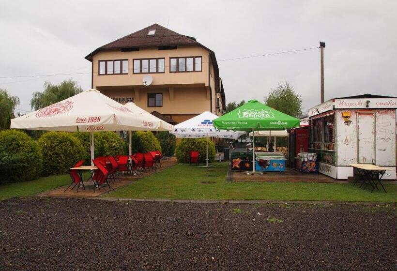 Tulipan Hotel Aquapark