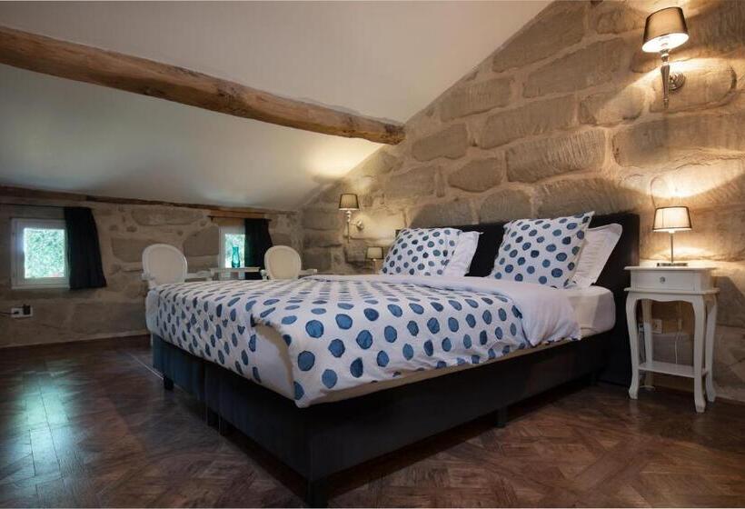 Vandenbeld Wines B&b