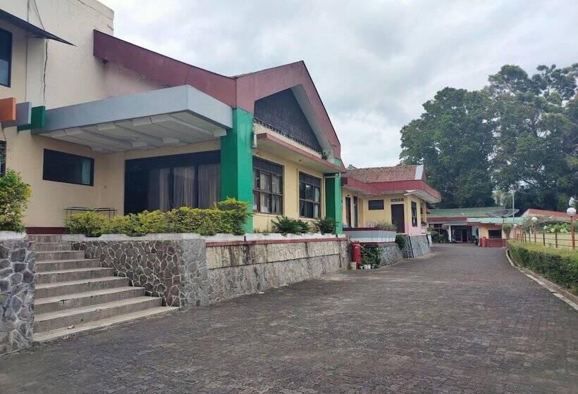 فندق Wina Wisata