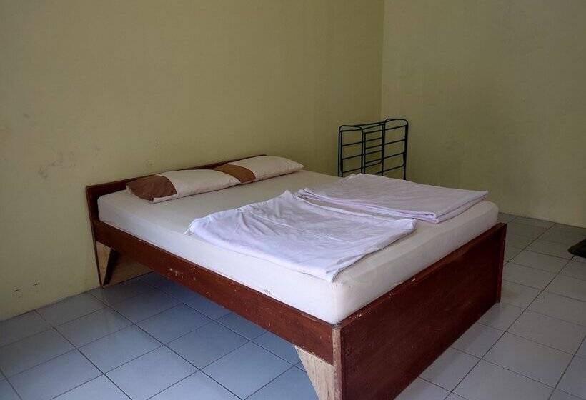 Отель Wina Wisata