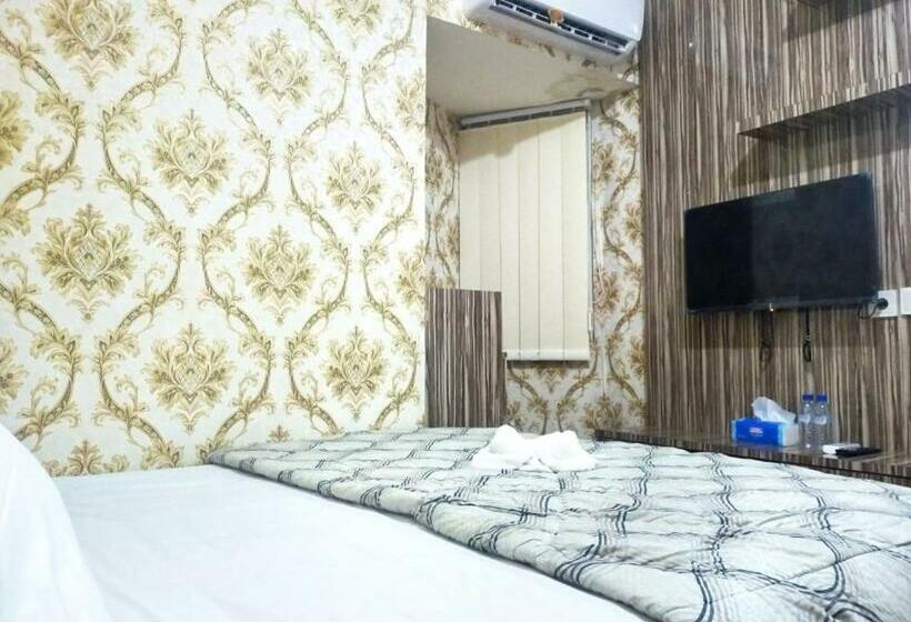 پانسیون Aesthetic Room