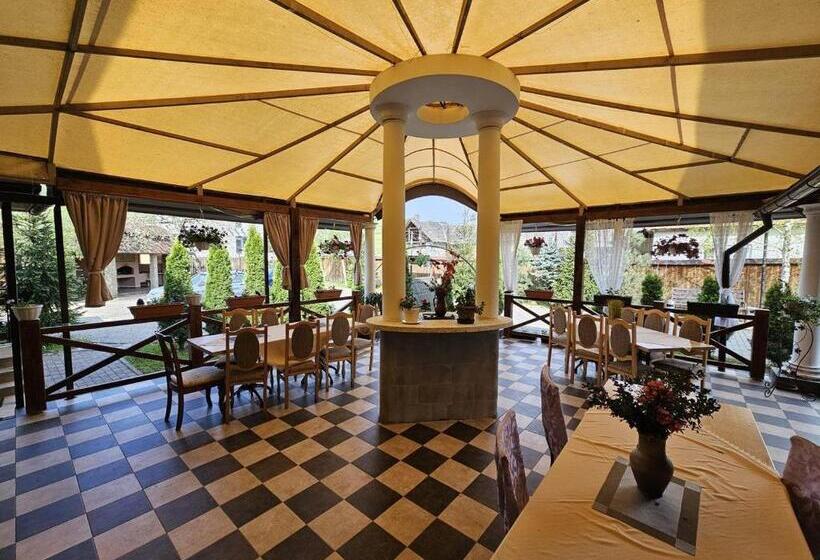 הוסטל Minihotel Zolotoe Runo