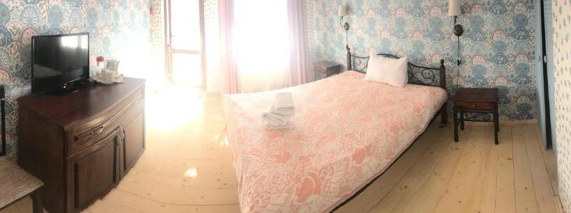 הוסטל Minihotel Zolotoe Runo