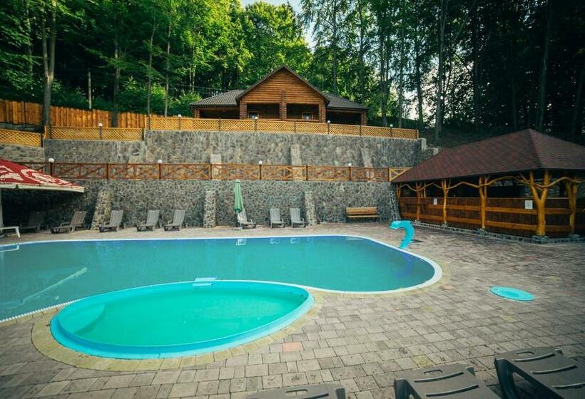 הוסטל Sadyba Sribne Dzherelo