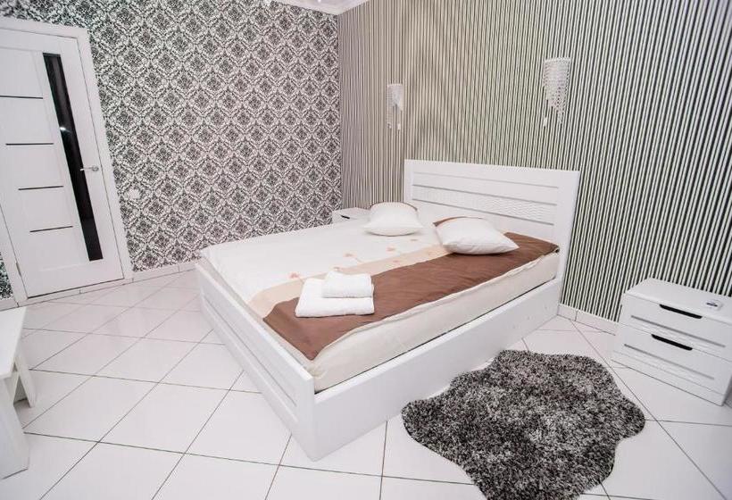 ホテル хуторок