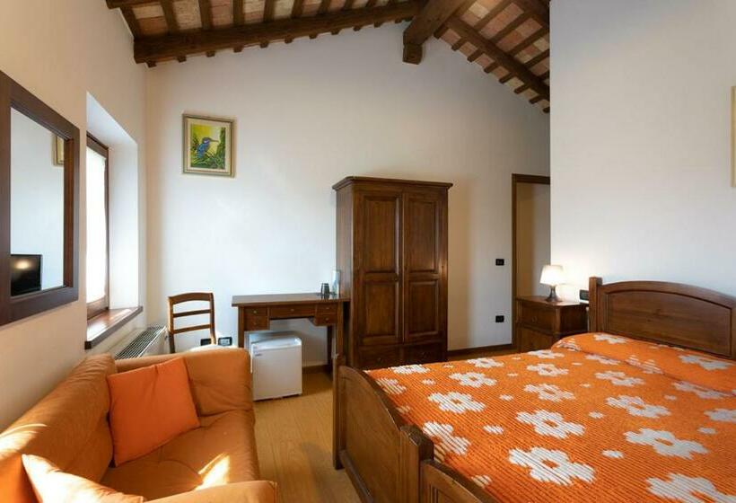 فندق Agriturismo Il Picchio