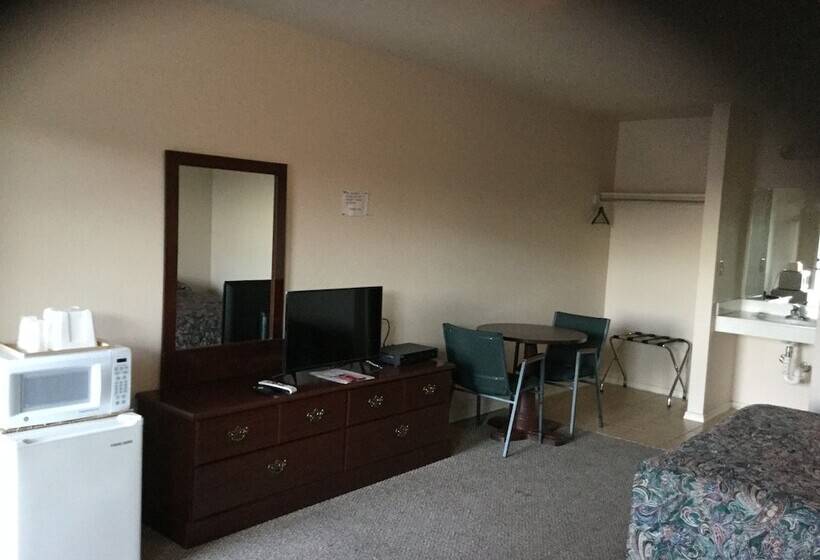 هتل Americana Inn