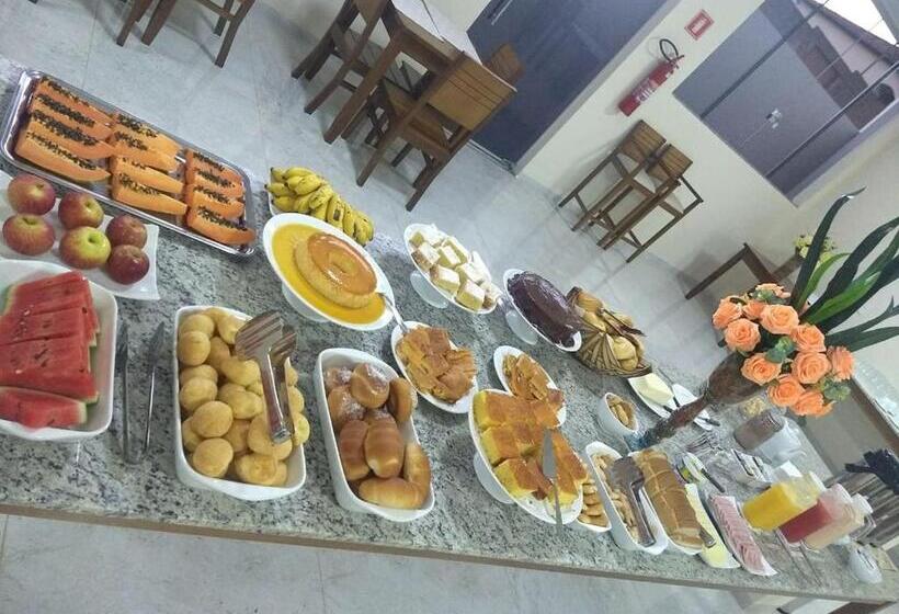 فندق Campos Altos Palace