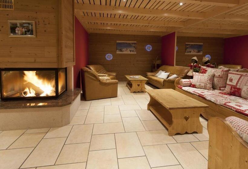 هتل Etoile Des Neiges Piscine Spa Sauna