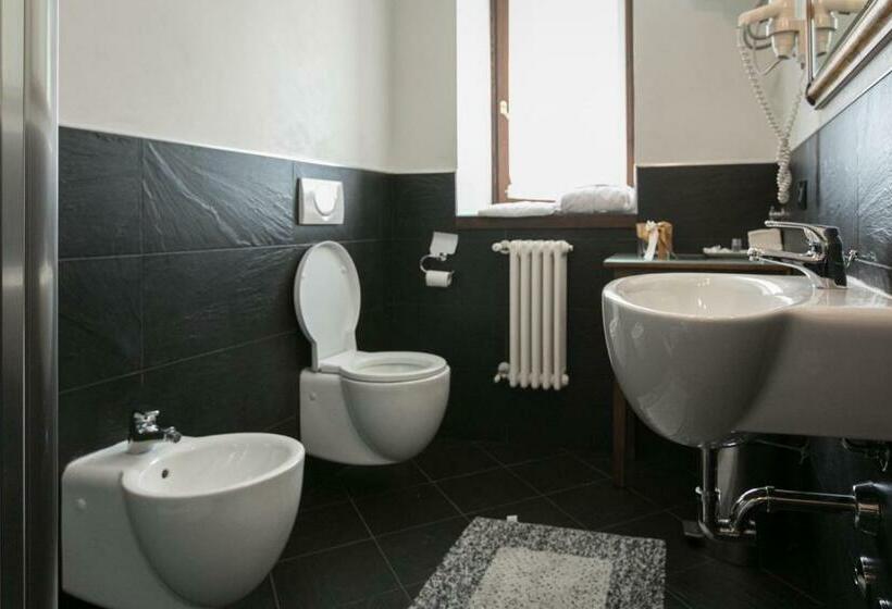 ホテル Fontanile Relais   Valcalepio Lounge