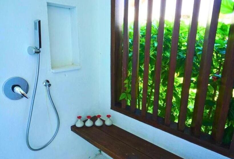 فندق Naya Matahora Island Resort