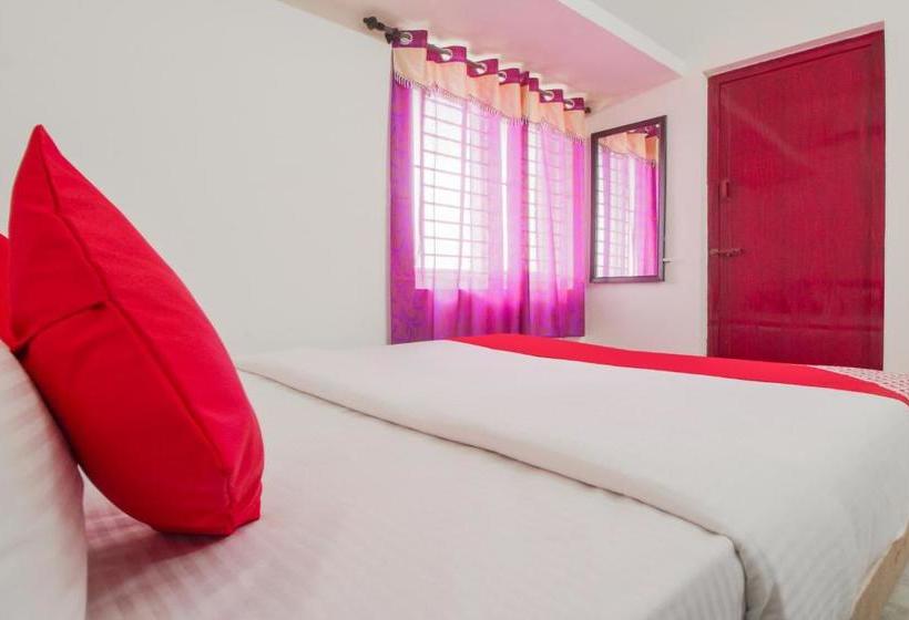 בית מלון כפרי Oyo 43975 Honey Residency