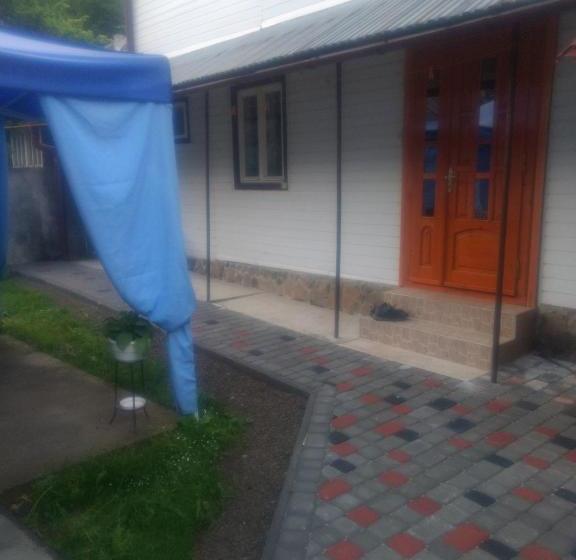 ペンション садиба в горах крістіан