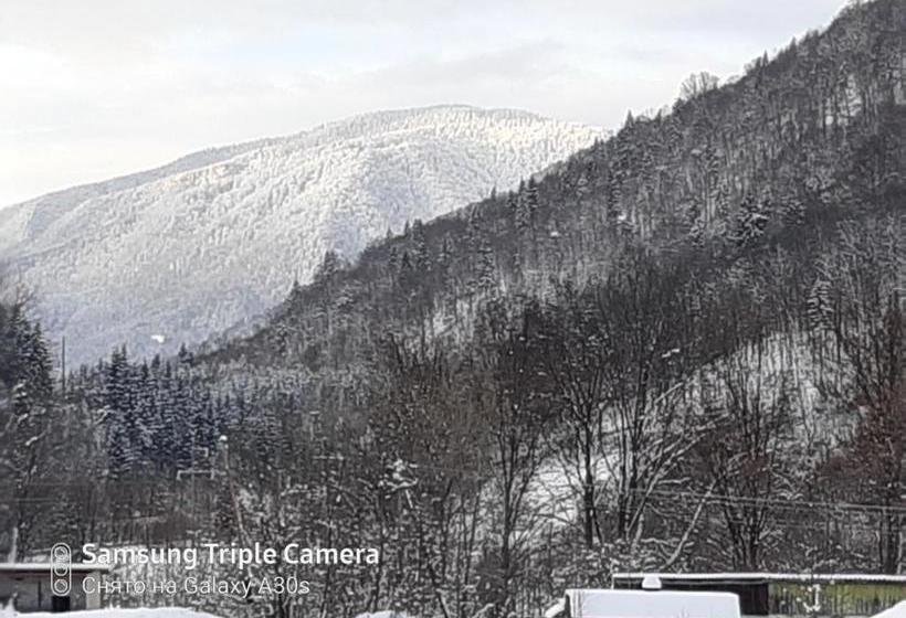 ペンション садиба в горах крістіан