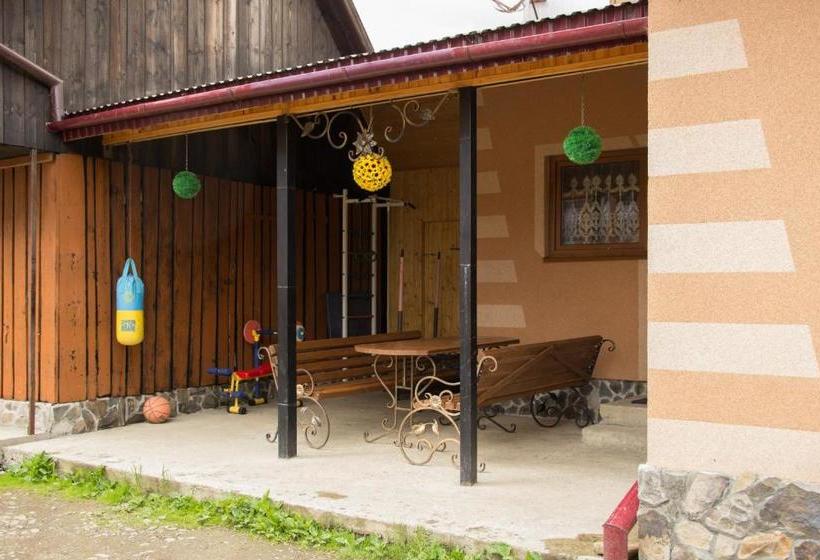 ペンション карпатське сяйво