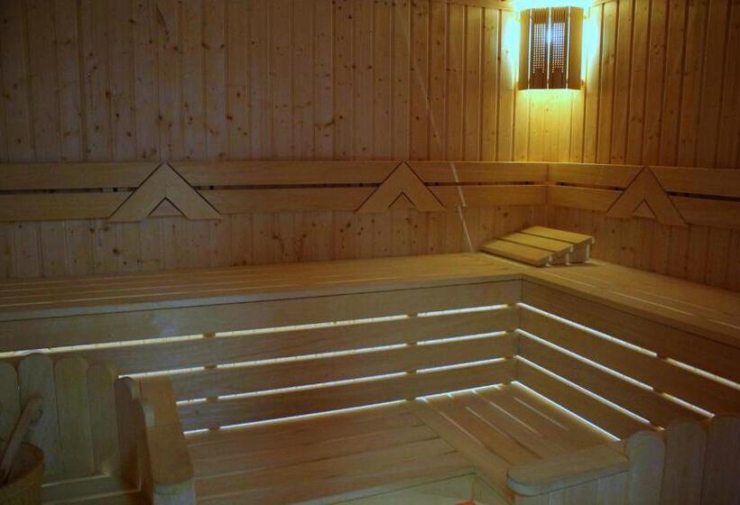 פנסיון Guest House Arima