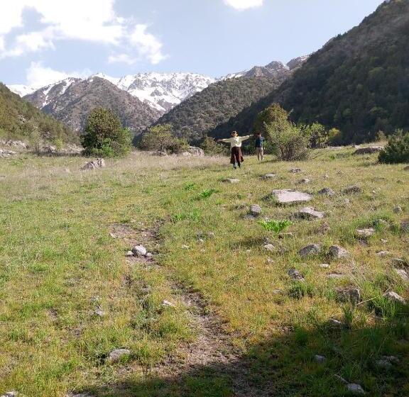 بنسيون Spring Family Guest House