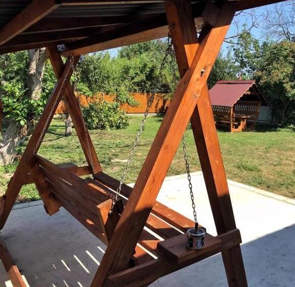 ペンション Villa “eleon”