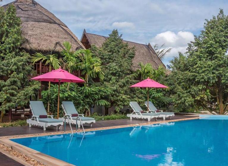 אתר נופש Orchard Pa La U