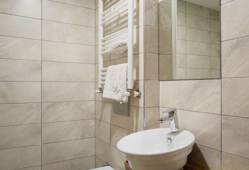 Zeyti̇ndali Yayla Otel