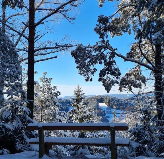 ベッドアンドブレックファースト Gästehaus Weitblick