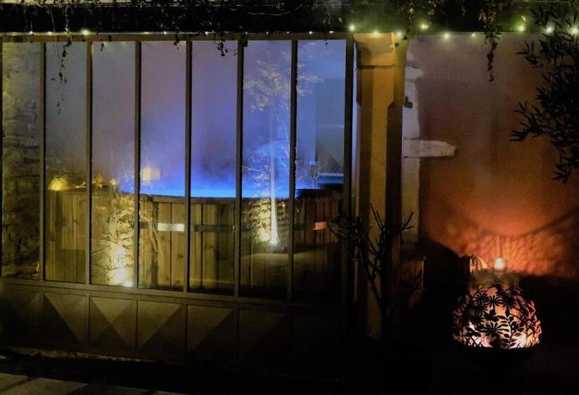 민박 La Petite Madeleine   Chambre D Hôtes & Spa