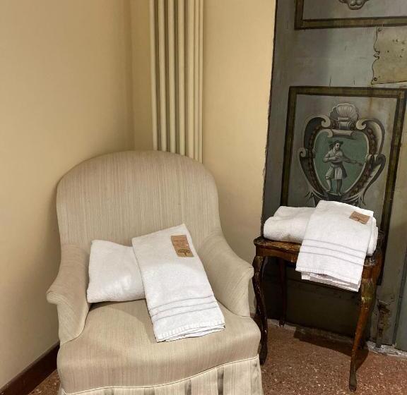 تختخواب و صبحانه Villa Stecchini