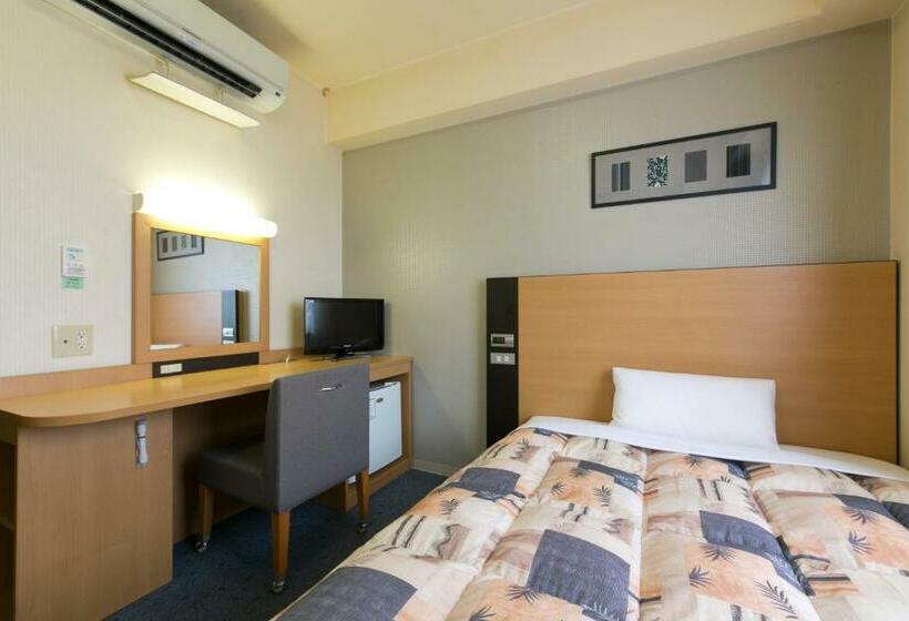 Hotel Econo Taki