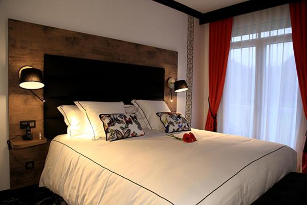 هتل Hôtel Du Barry Resort & Spa