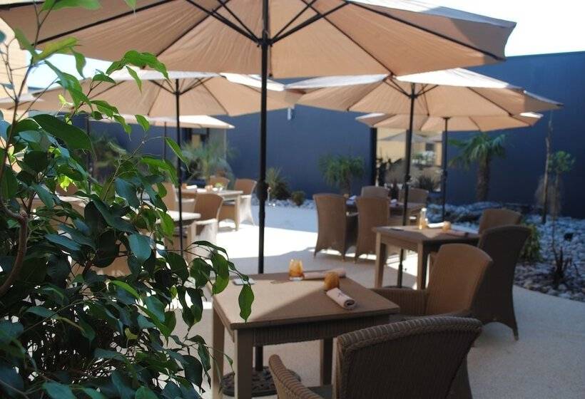 ホテル Hôtel & Restaurant La Maison Des Blés